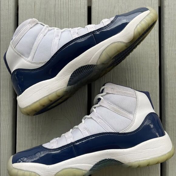 Jordan 11 space jam concord navy not Jordan 1 or Nike dunk - Picture 2 of 4
